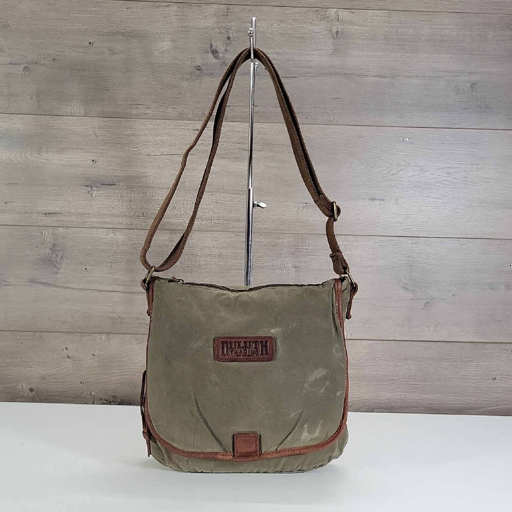 Duluth Trading Co Olive Green Waxed Canvas Messenger Bag with Brown Leather Trim